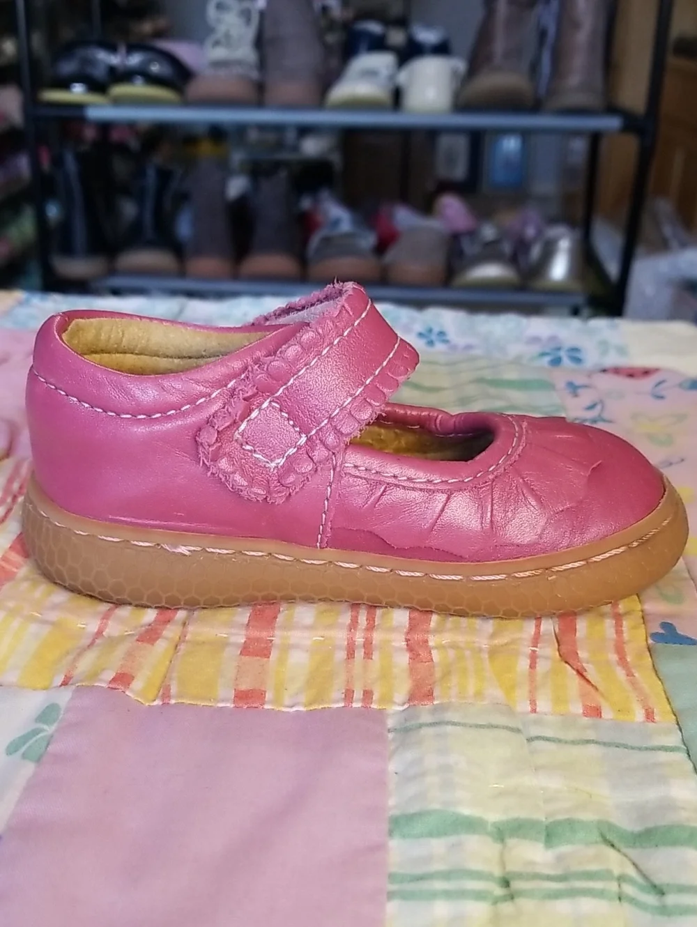 Livie & Luca Pink Shimmer Leather Ruche Soft Originals Made in Mexico Size 5